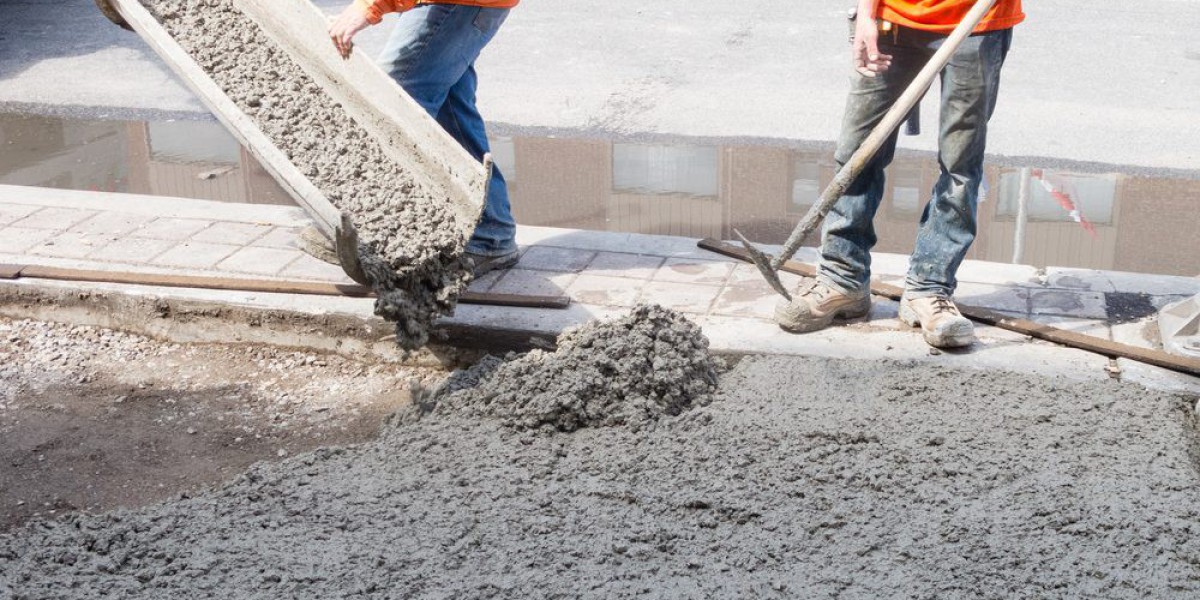 Understanding the Services Offered by Asphalt and Concrete Contractors