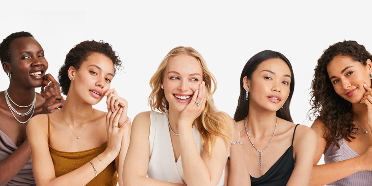 How to Choose the Right Jewelry for Your Skin Tone