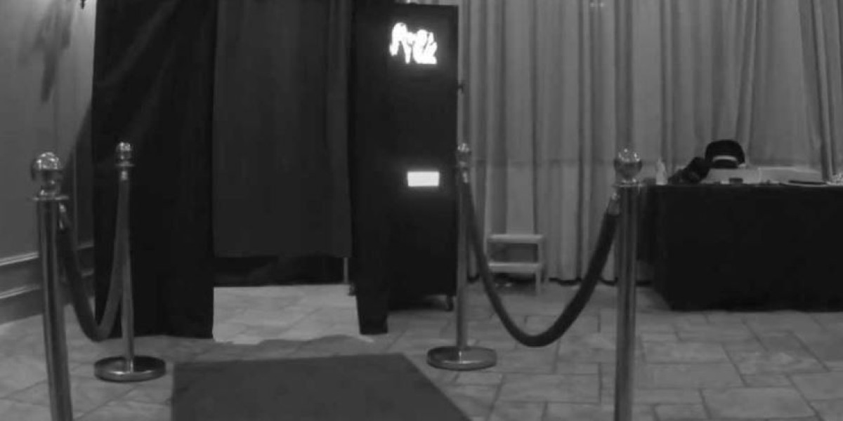 Photo Booth Rental Harrisburg: Elevate Your Event Experience